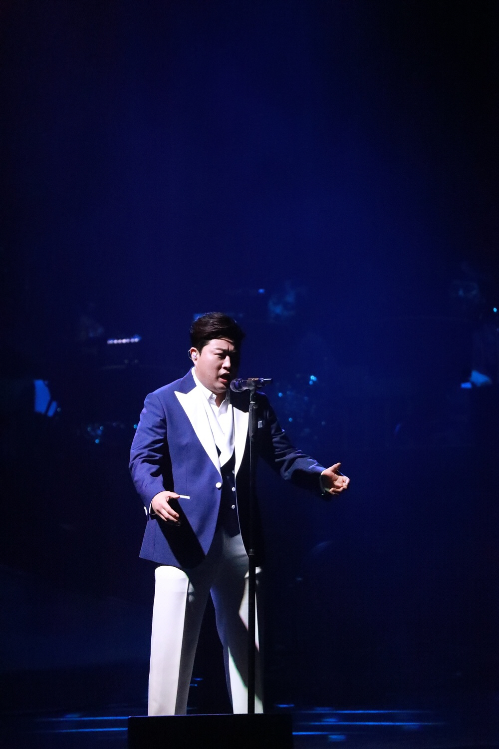 김호중, 올해 추석 단독쇼 성사될까…"긍정 검토 중"