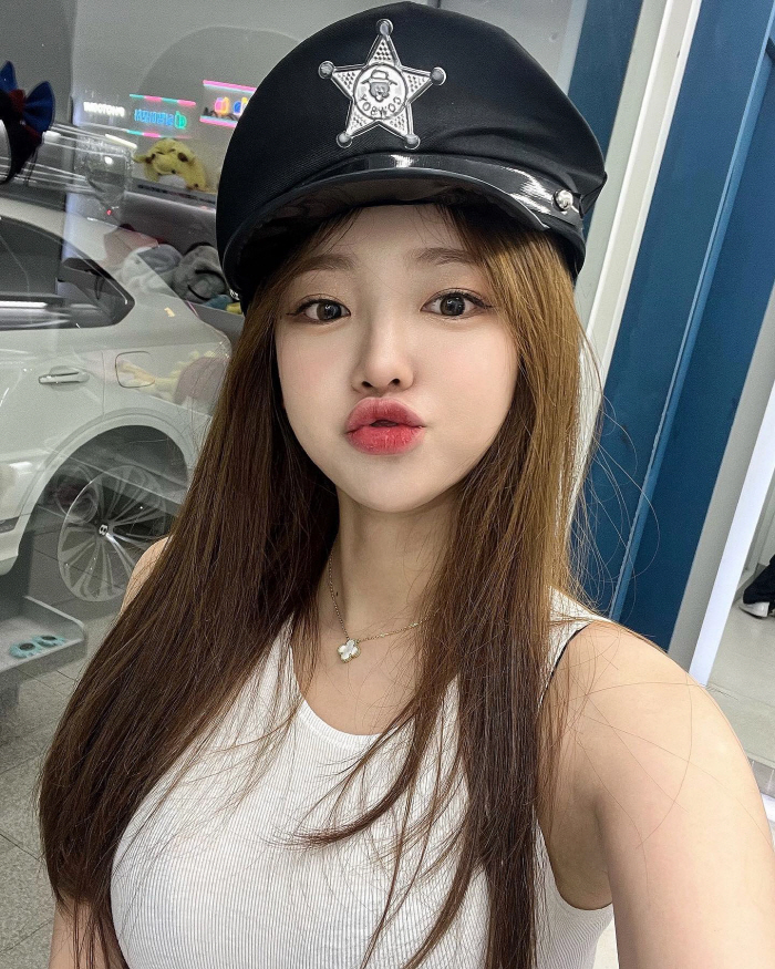 "힘들었어도 매번 즐거웠는데"…BJ 외질혜, 두달만에 맥주가게 나온 이유