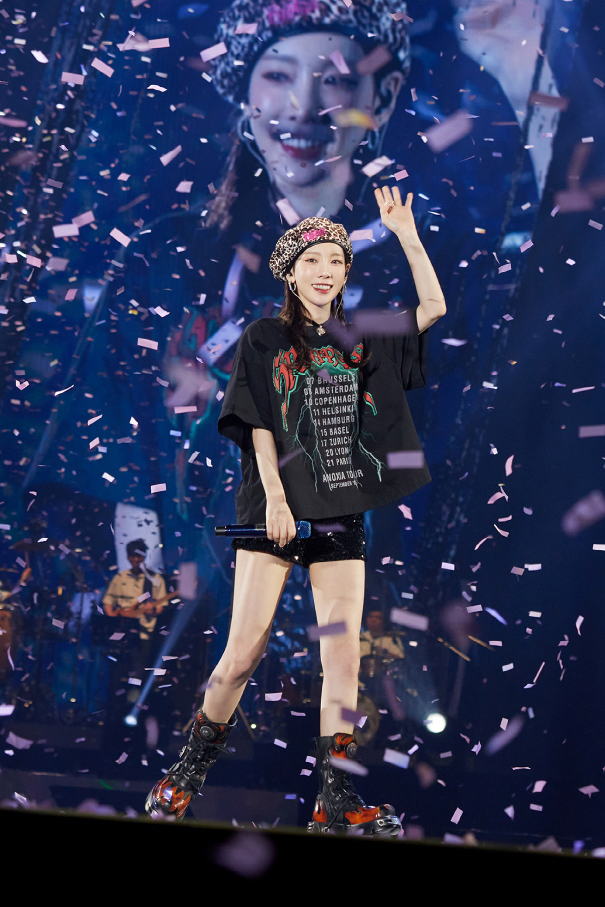 태연, 대만 콘서트 3분 만에 '전석 매진'…1만 2천 관객 열광