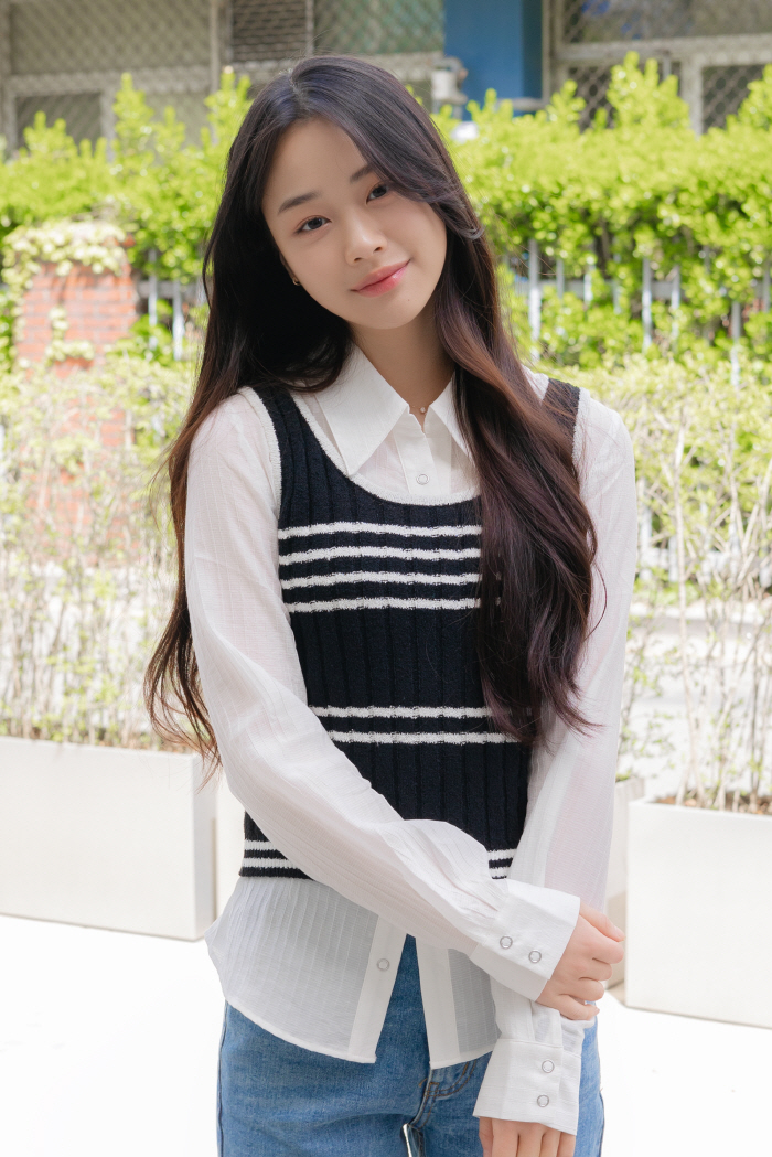 [SC인터뷰] "세훈 오빠에게서 떨어져"→"예뻐요"..'우사모' 장여빈,…