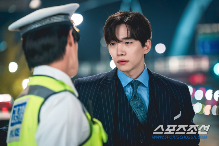 [종합]'악귀' 진선규가 '킹더랜드'로? '명품 신스틸러'의 특별 출연으…