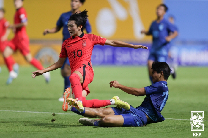 '득점 본능' 변성환호 2연속 U-17 월드컵 진출 확정, 태국 4대1 …