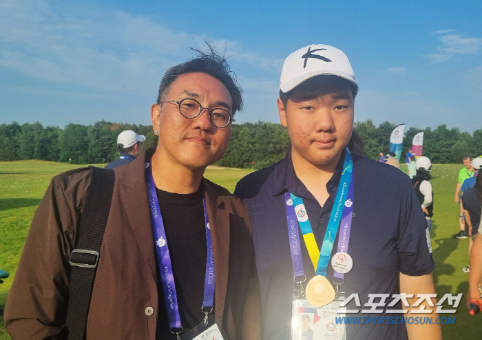 [스페셜올림픽]"아들이 이번 대회를 통해 한뼘 더 성장하길"…한 골프대디…