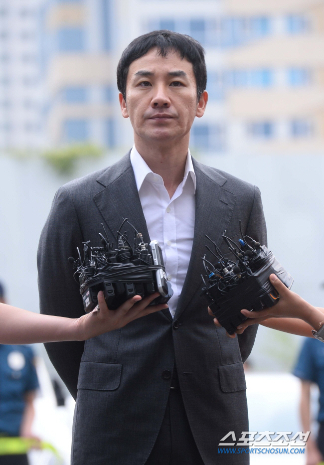 [SC초점] '엄포스' 엄태웅, 드라마 복귀…7년만의 면죄부 받을까