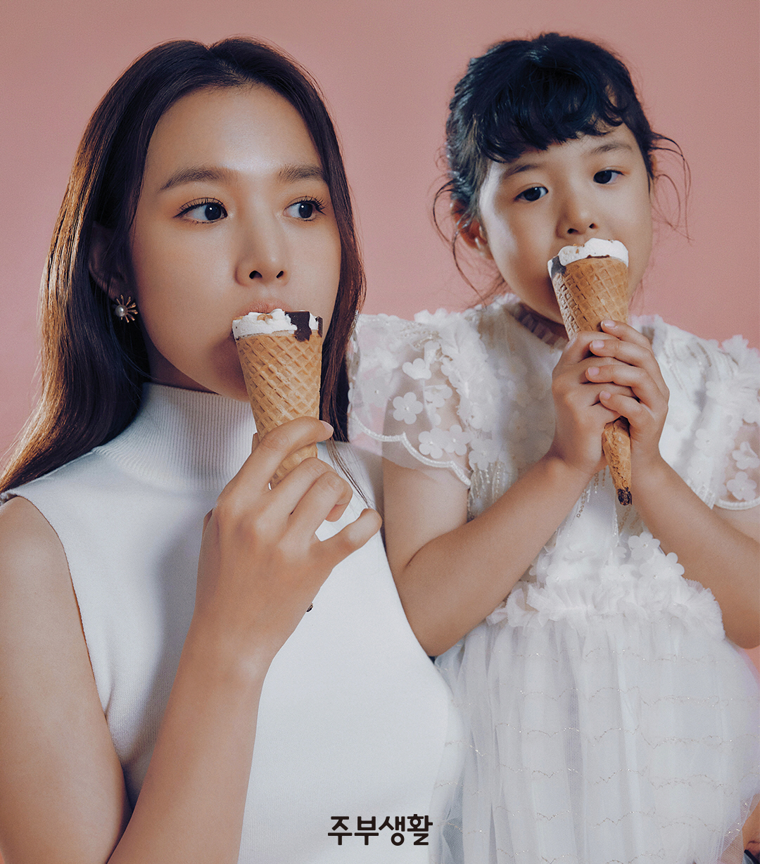 조윤희, 붕어빵 딸과 깜찍 모녀화보..“로아 덕에 완전히 다른 사람 돼”…