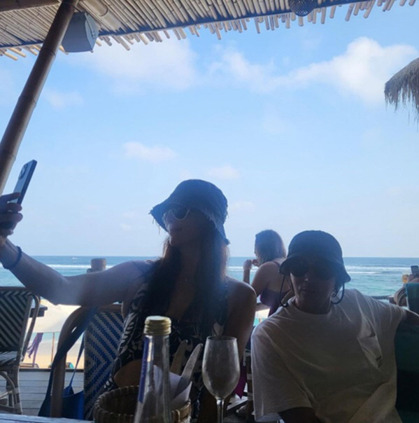 고소영, ♥장동건과 발리서 즐긴 데이트..수영복에 드러난 명품 각선미