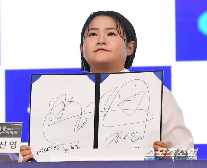 900명 팬 함께 웃었다..BSA핸들프린팅, 이정재→김고은과 성료