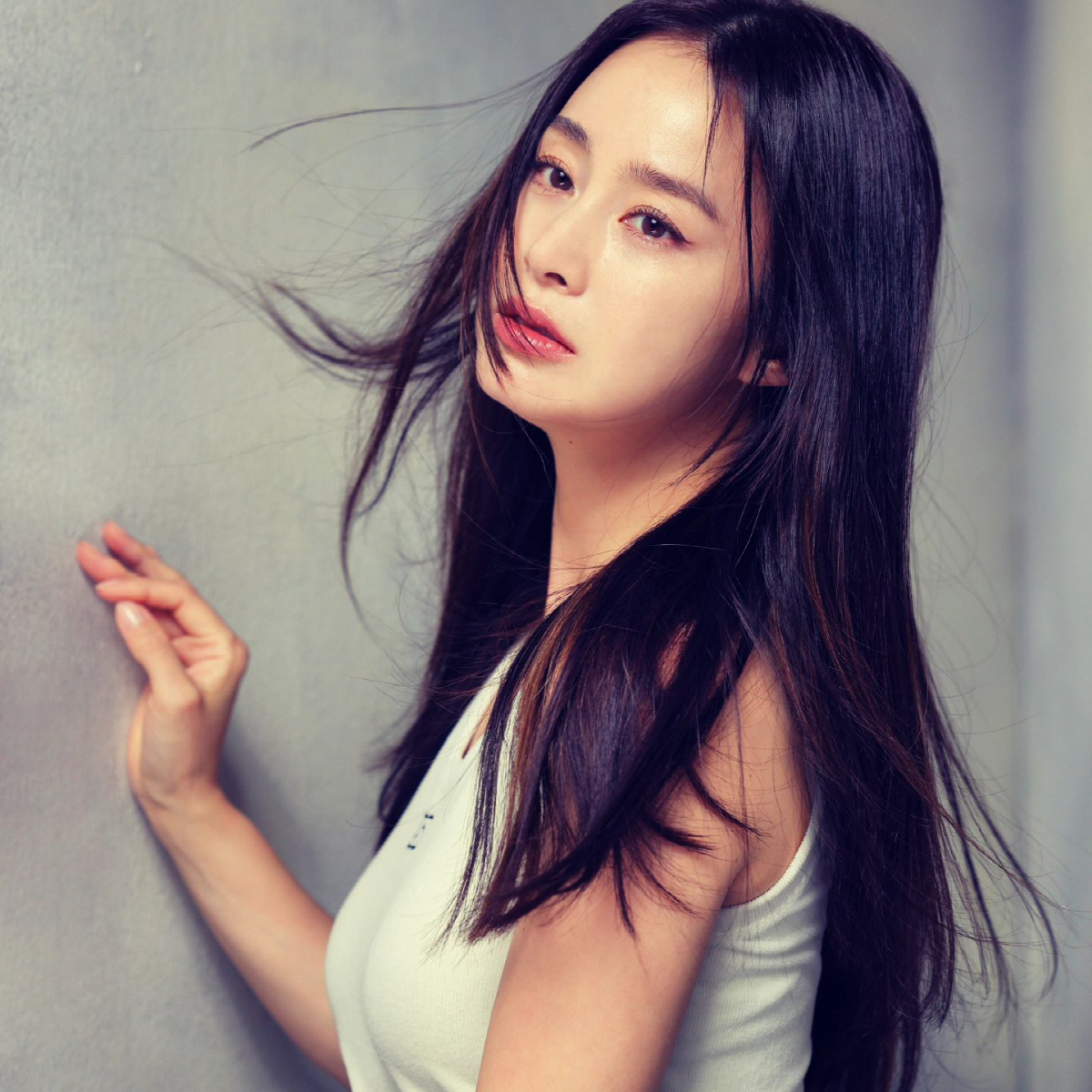 "태쁘가 태쁘했네"…김태희, 미공개컷도 女神 미모 '물씬'