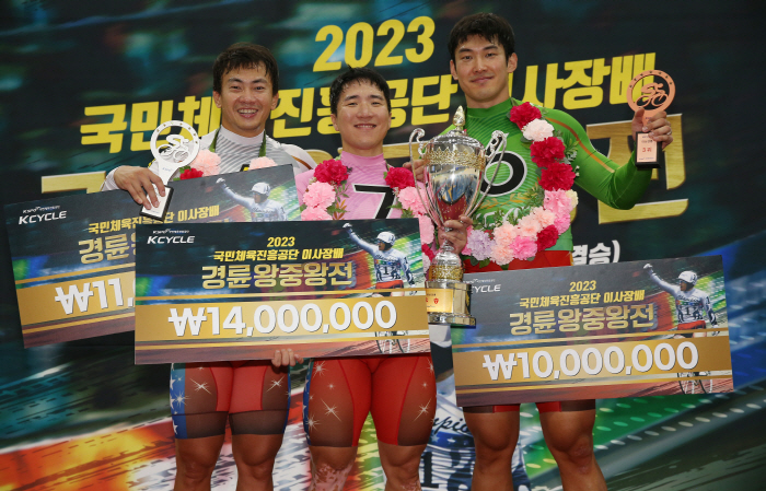 <경륜> '괴물' 임채빈, 왕중왕전 접수하며 상반기 '별 중의 별'로 우뚝