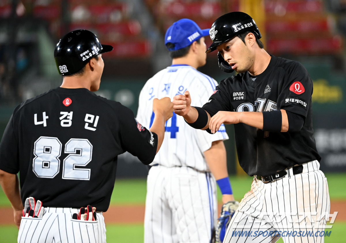 '친정팀 만나면 활활' 26일만의 멀티히트에 감격. 천재유격수다운 남다른…