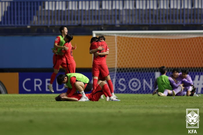 '21년만의 우승 보인다' 변성환호, 우즈벡 1대0으로 꺾고 U-17 아…