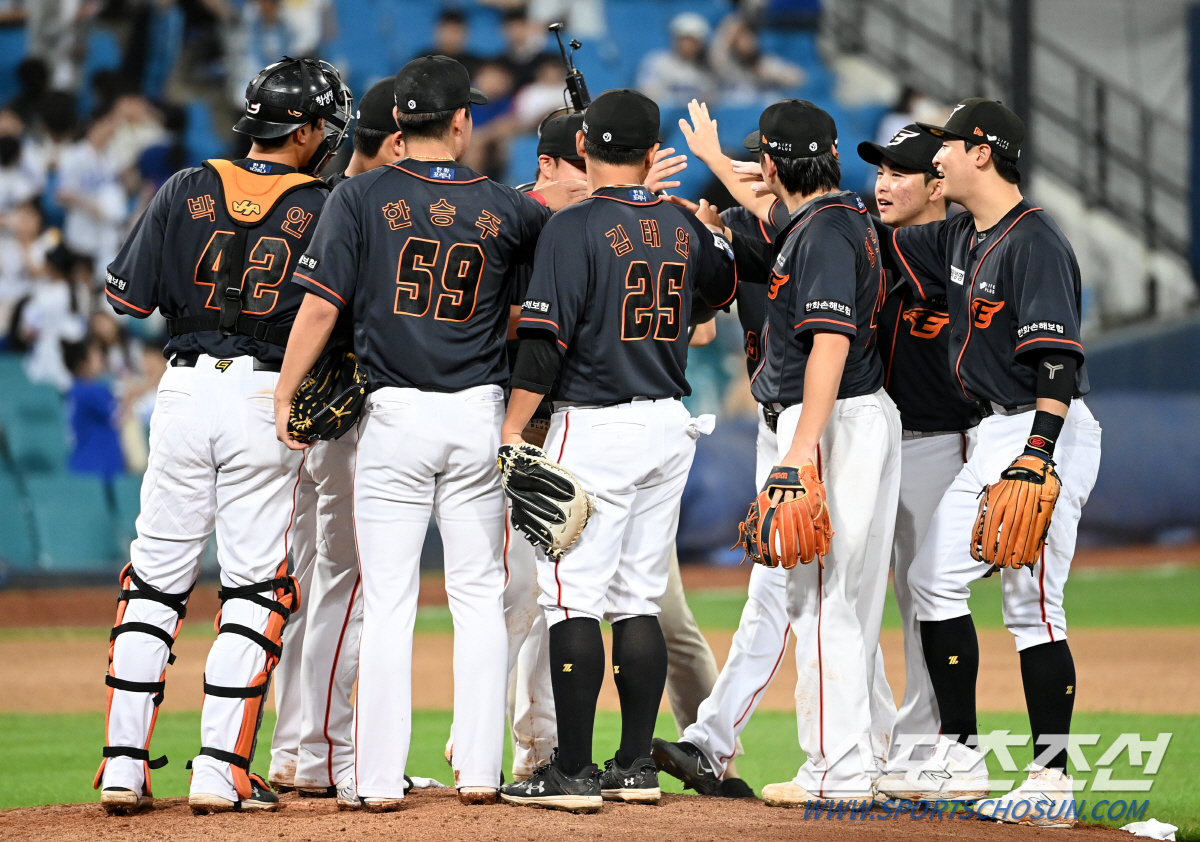 "이 기록 믿을 수 있나요?" 1~3선발이 5경기 5승-ERA '0.56…