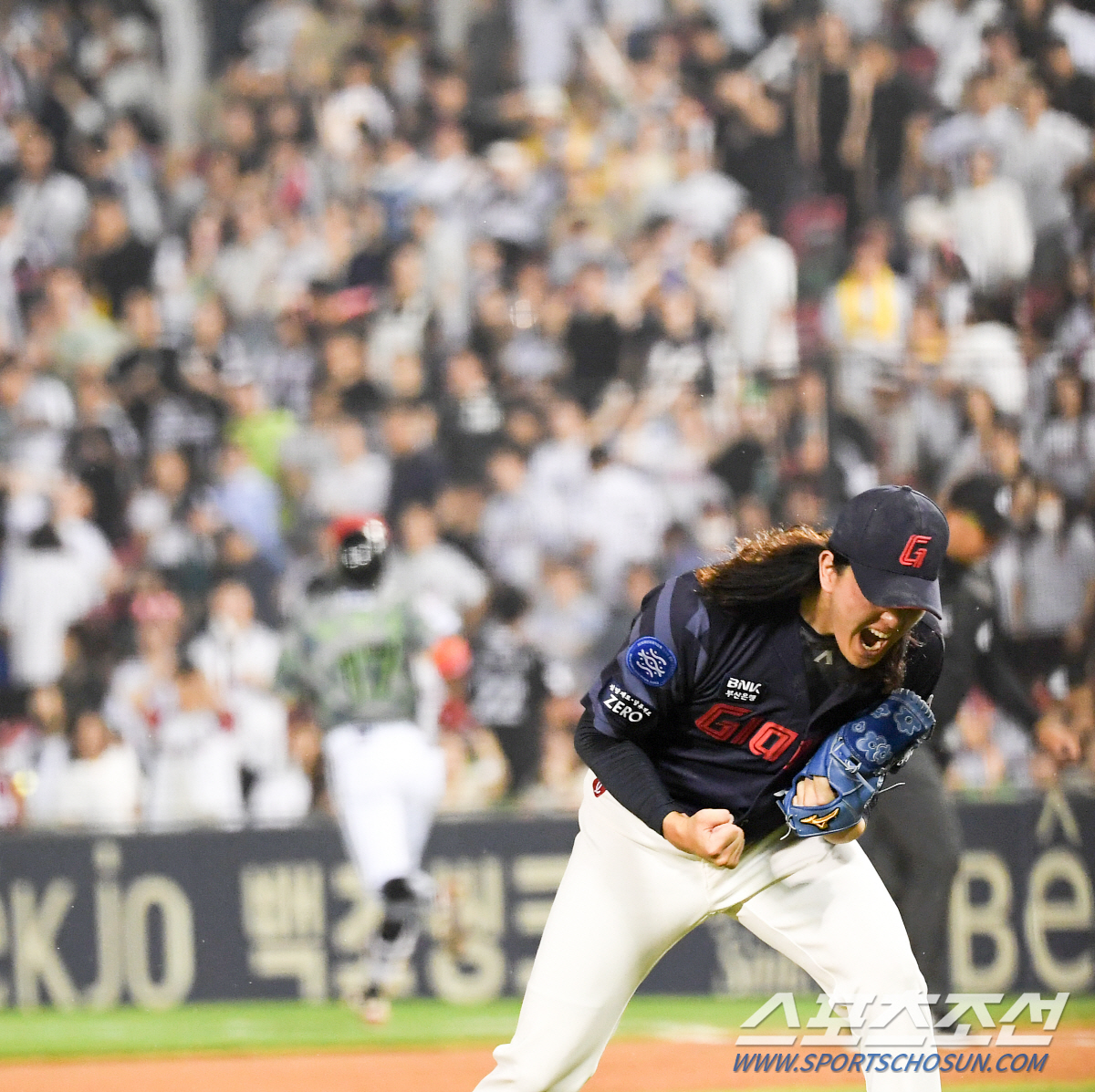 '0-0 동점→마무리 2이닝 승부수' 던진 사령탑의 속내 "가장 좋은 투…