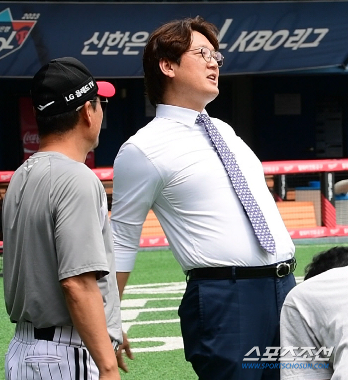 '종범이형 많이 늘었어~' 레전드들도 이제야 발견한 '바람의 아들'의 놀…