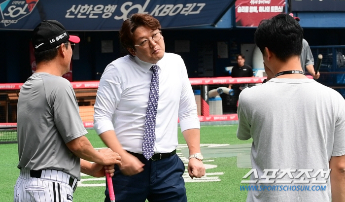 '종범이형 많이 늘었어~' 레전드들도 이제야 발견한 '바람의 아들'의 놀…