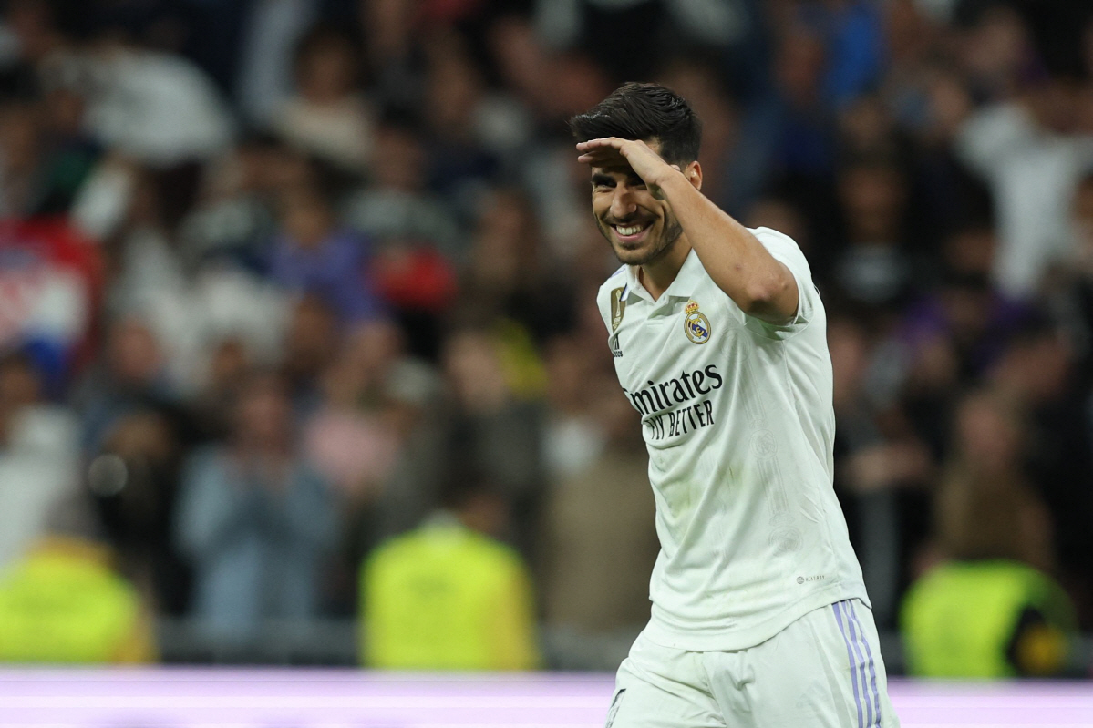 'KING' 이강인 새 시즌 PSG 베스트 11 예상, '슈퍼스타' 음바…