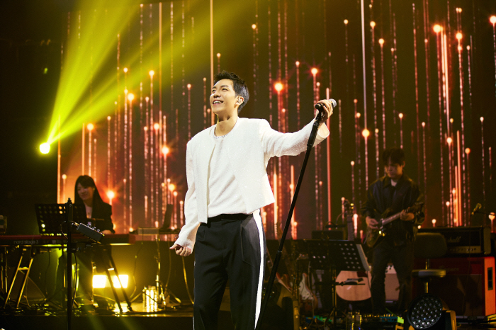 [공식] 이승기, 8~9월 데뷔 후 첫 美 투어…"성숙한 무대 준비"
