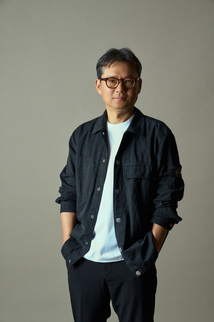 [인터뷰②] '셀러브리티' 김철규 감독 "슈퍼카·명품, 대부분 구매..제…