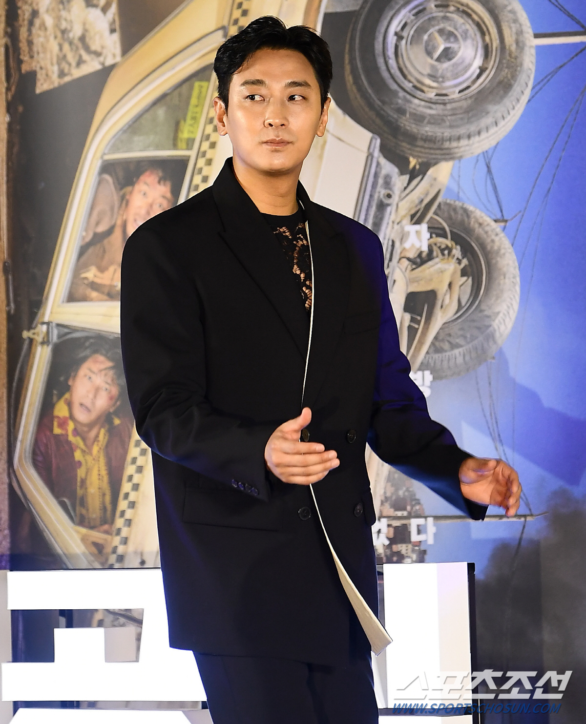 [SC현장] "이 만남, 짜릿해"…'비공식작전' 하정우X주지훈, 쌍천만이…