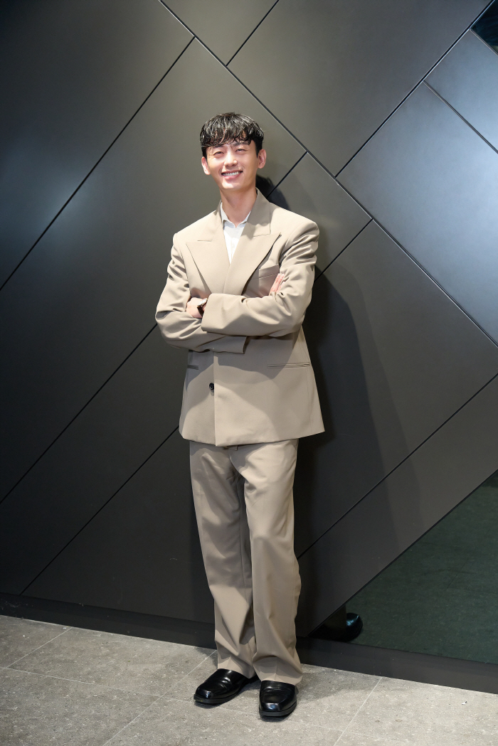 [인터뷰②] '빈틈없는 사이' 이지훈 "'DSP선배' 한승연? 나에게 마…