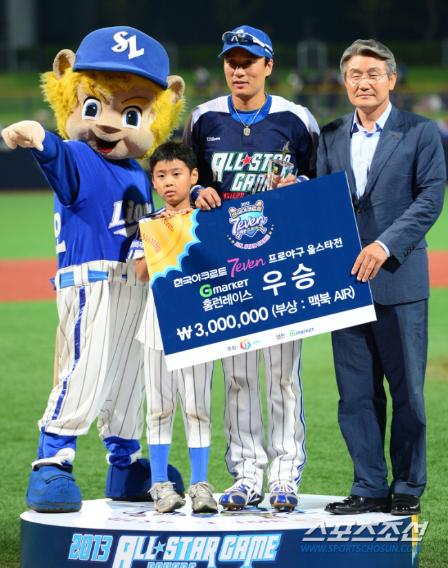 타율 0.362·홈런레이스 우승·400홈런…약속의 땅! 포항, "오로지 …