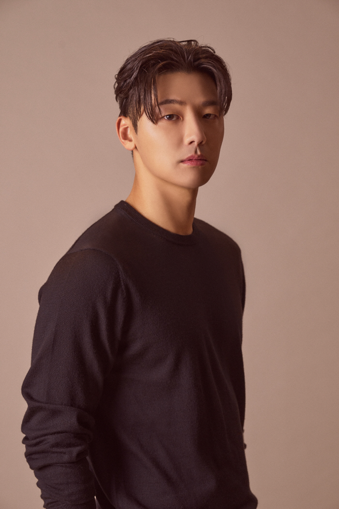 [인터뷰②] '셀러브리티' 강민혁 "틱톡 열심히 하는 이유? 10대에 알…