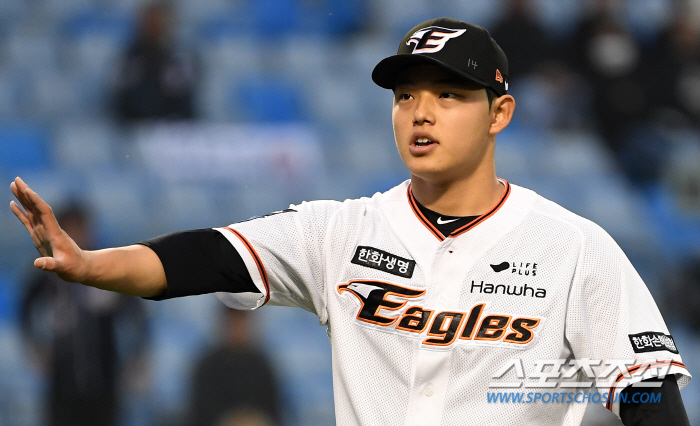 문동주, 데뷔 2년차에 첫 올스타 설렘…"가족들과 함께 가요! 즐기겠습니…