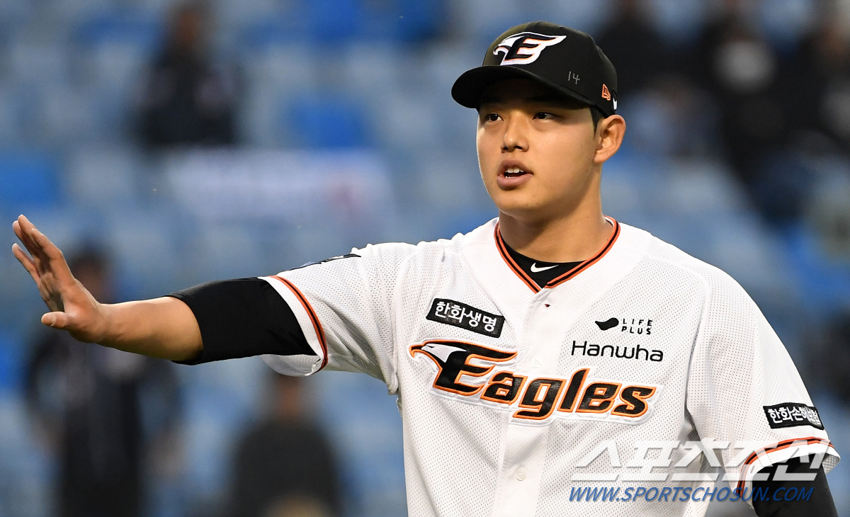 문동주, 데뷔 2년차에 첫 올스타 설렘…"가족들과 함께 가요! 즐기겠습니…