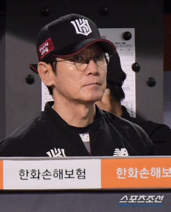 6월 이후 1위... '중위권 태풍' 감독의 남은 전반기 구상. 핵심은 …