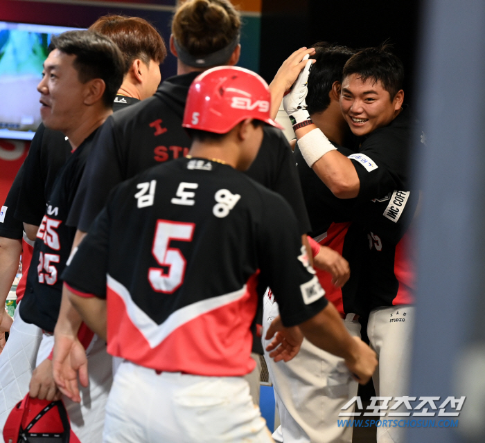 '김도영 멀티포+한준수 데뷔포' KIA 17안타-17득점 대폭발, SSG…