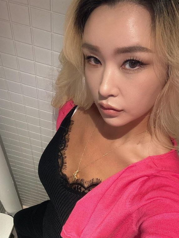 배윤정, 20kg 감량 후 몰라보게 달라진 비주얼…11세 연하 남편 또 …