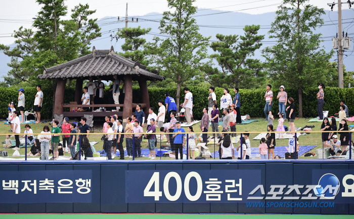 포항의 기운, 이승엽이 모두 품었다…'브랜든 11K 첫 승' 두산, 삼성…