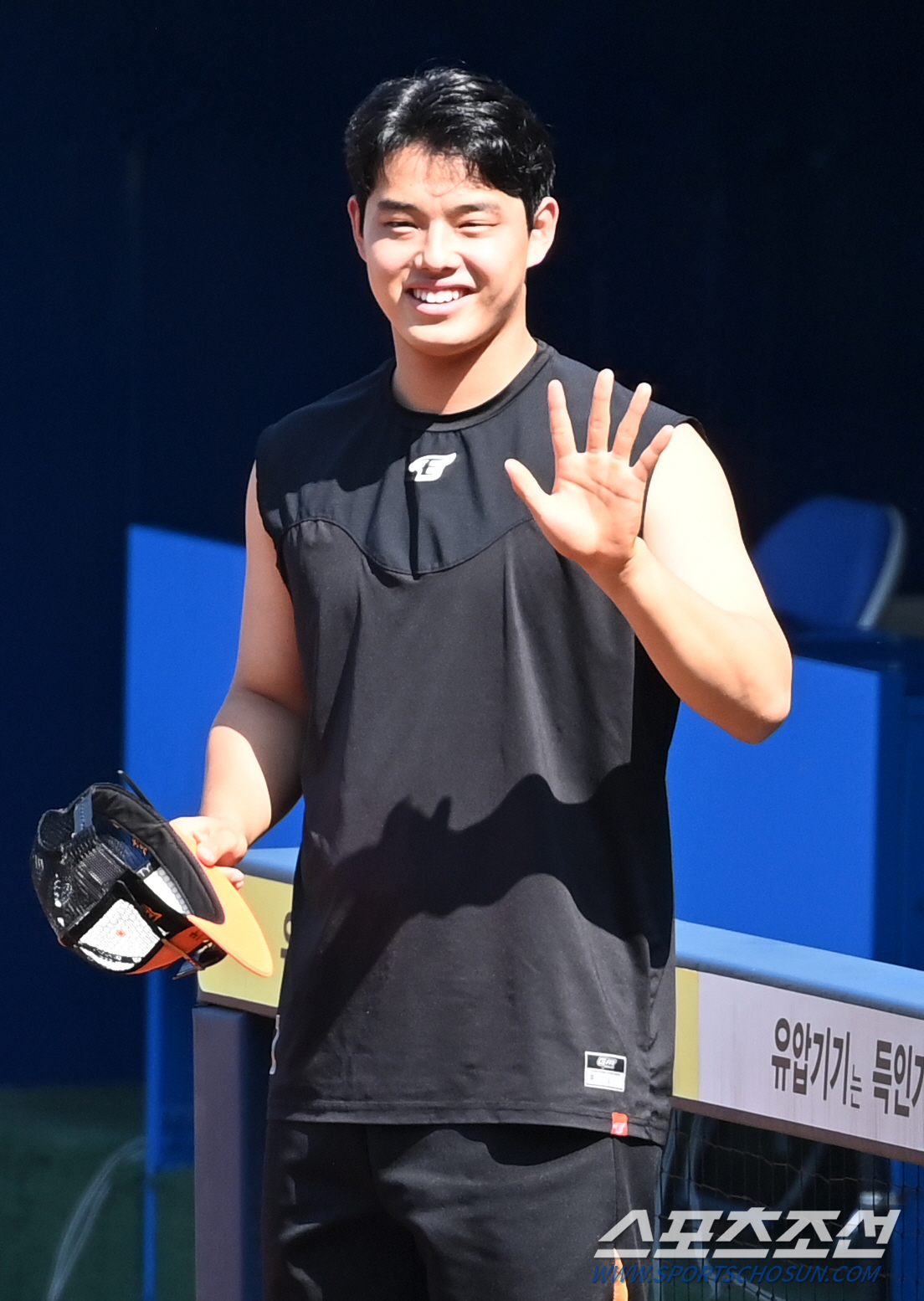'DJ문 렛츠 기릿!' 160㎞ 투수의 깜짝 디제잉 볼수 있나요? '꿈의…