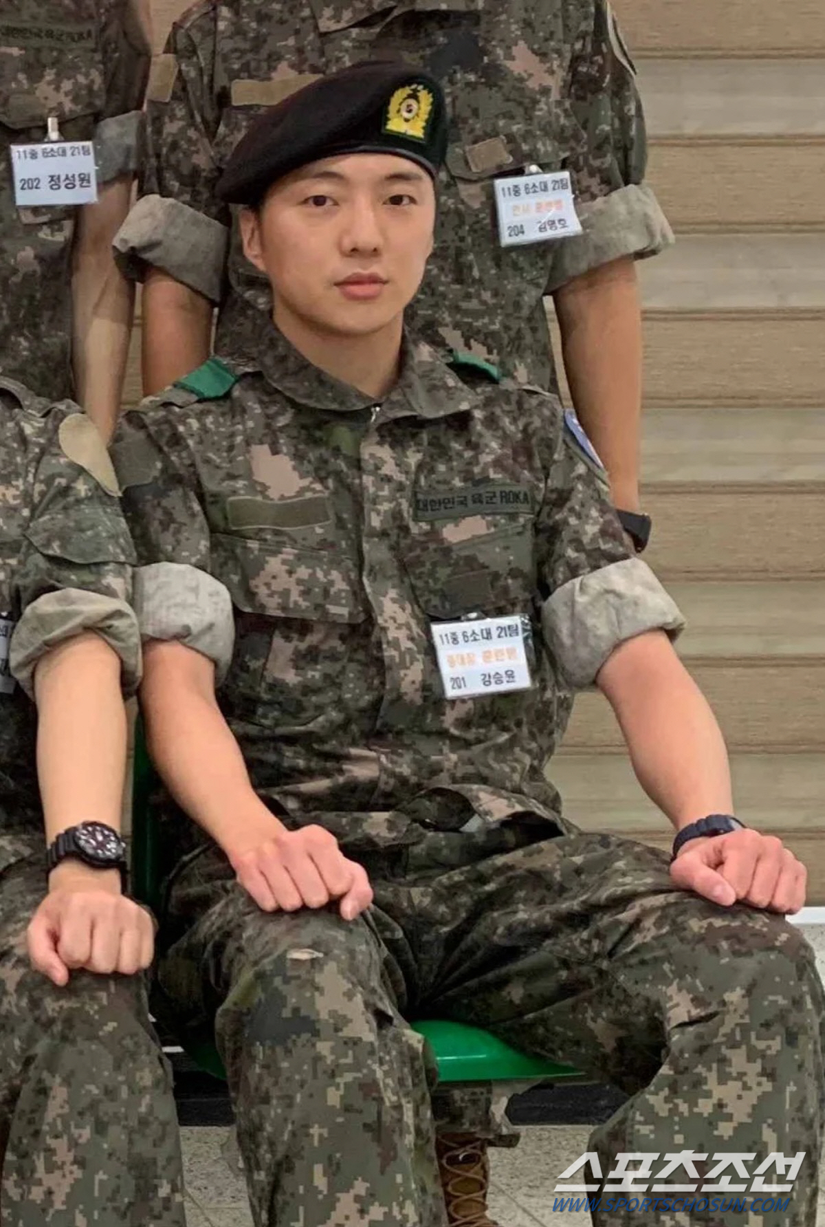 위너 강승윤, 군대가 체질? 훈련소 근황보니 밝은 표정 '눈길'