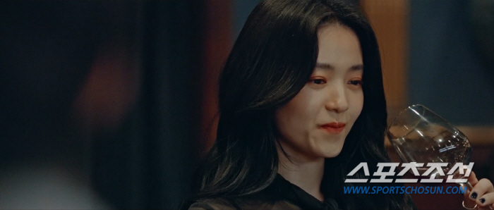 [SC리뷰]'악귀' 김태리, 홍경에 "내가 그 사람들 다 죽였어"…신들린…