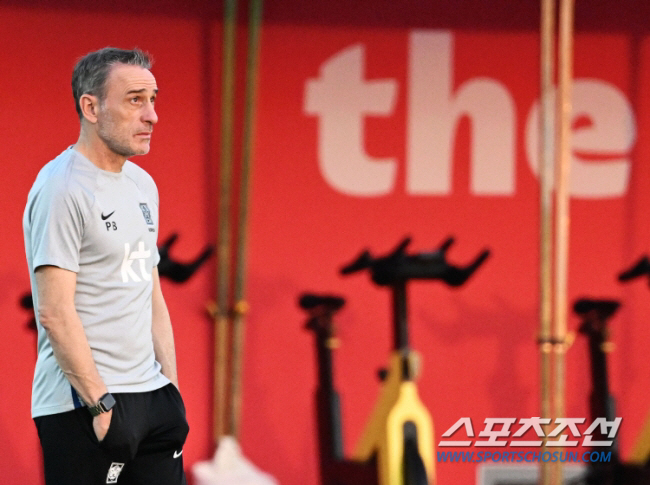 한국 16강 이끈 벤투, 적으로 만나나? UAE 사령탑 '초읽기', 로마…