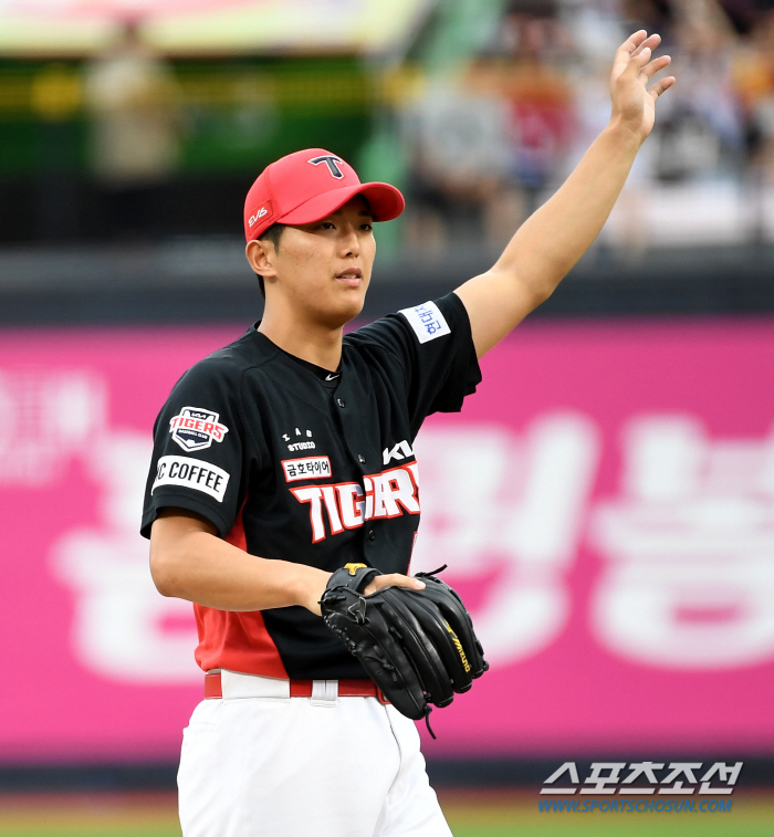 "벌써 7승이네." 평균 5이닝을 못채웠지만 승운 최고! 국대 왼손 유망…