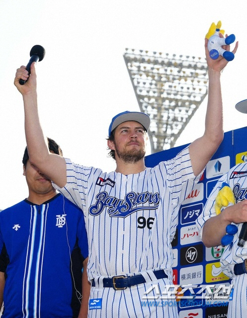 일본으로 쫓겨간 사이영상 수상자 6월 MVP 우뚝. 7월에도 호투행진중