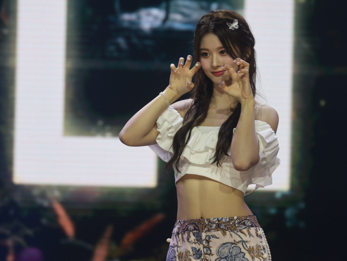 [SC현장] 엔믹스, JYP표 믹스팝으로 돌아온 '청량 서머퀸'