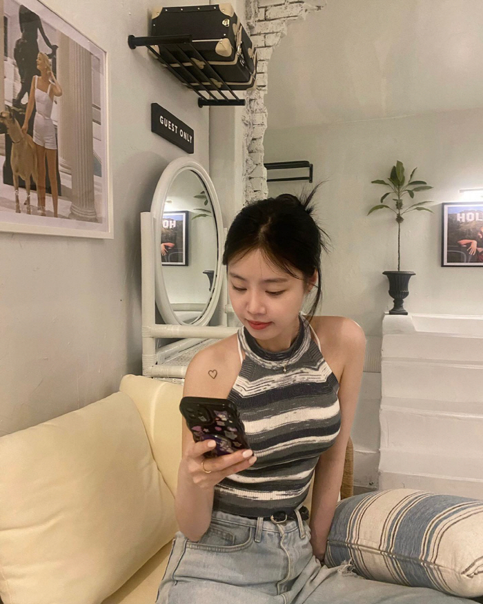 학폭논란 걸그룹 탈퇴 서수진, 2년 6개월만에 SNS개설…최준희 "언니 …