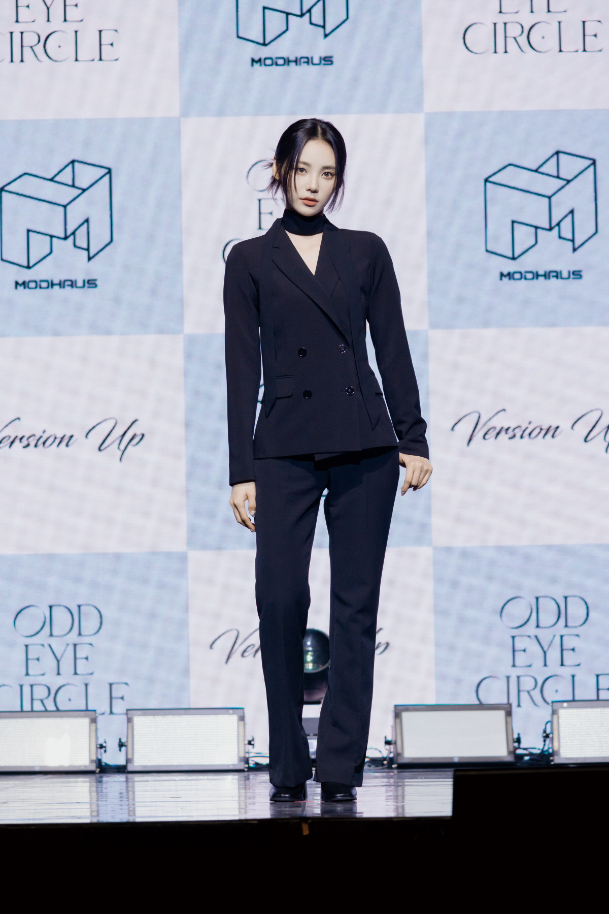 [SC현장] "이달소 해체NO"…오드아이써클, 블록베리 분쟁 후 첫 컴백(종합)