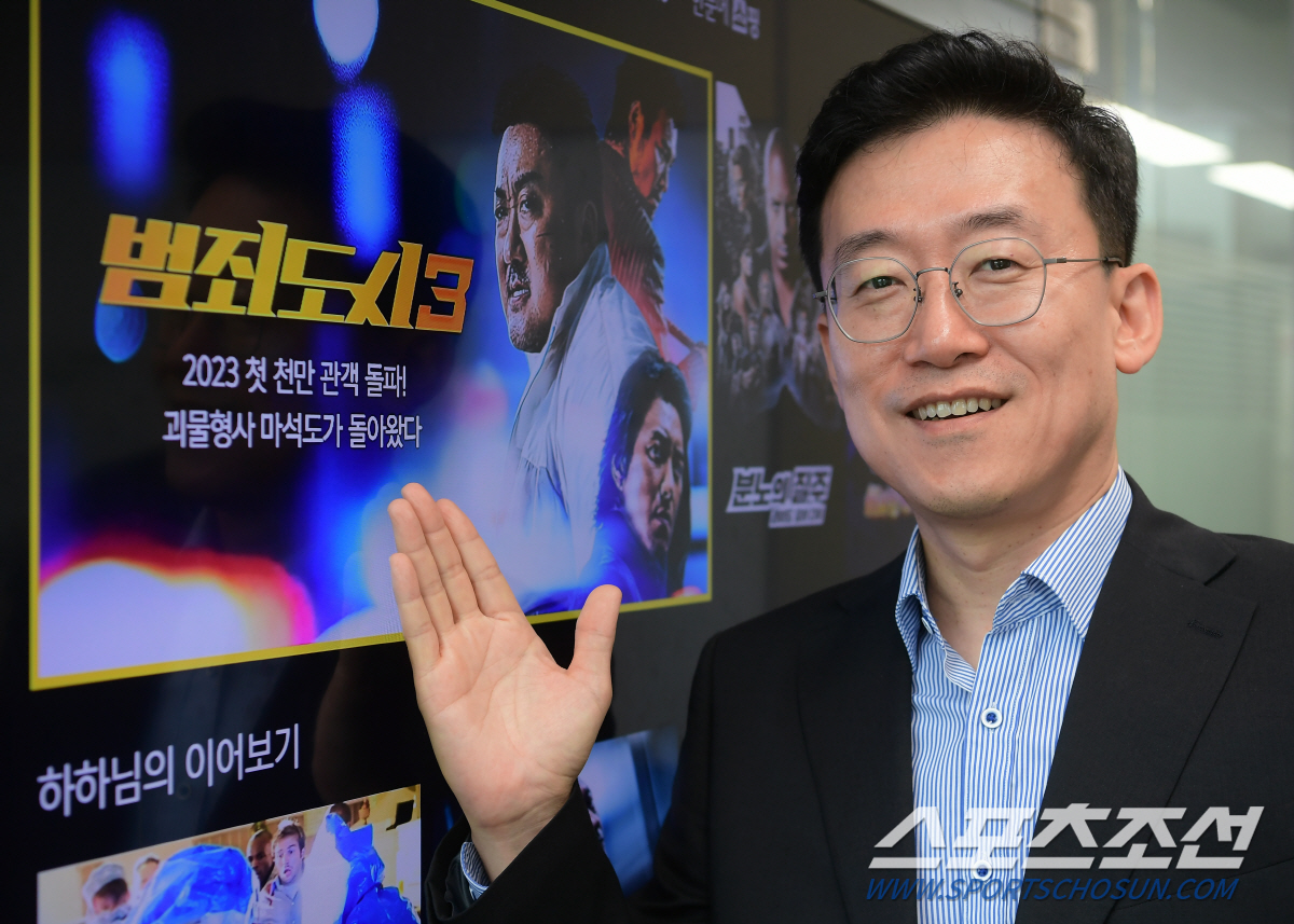 “고객들의 거실을 똑똑하게 점령한다” LG유플러스, OTT TV NEXT…