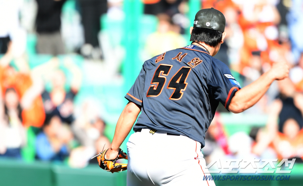 최고 마무리 꿈꿨는데 왜 선발이지…19세 '슈퍼루키' 김서현 5선발로 1…