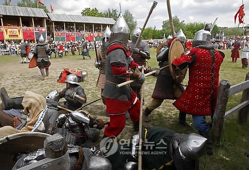 "십자군 이끈 템플기사단은 스위스 은행의 원조"