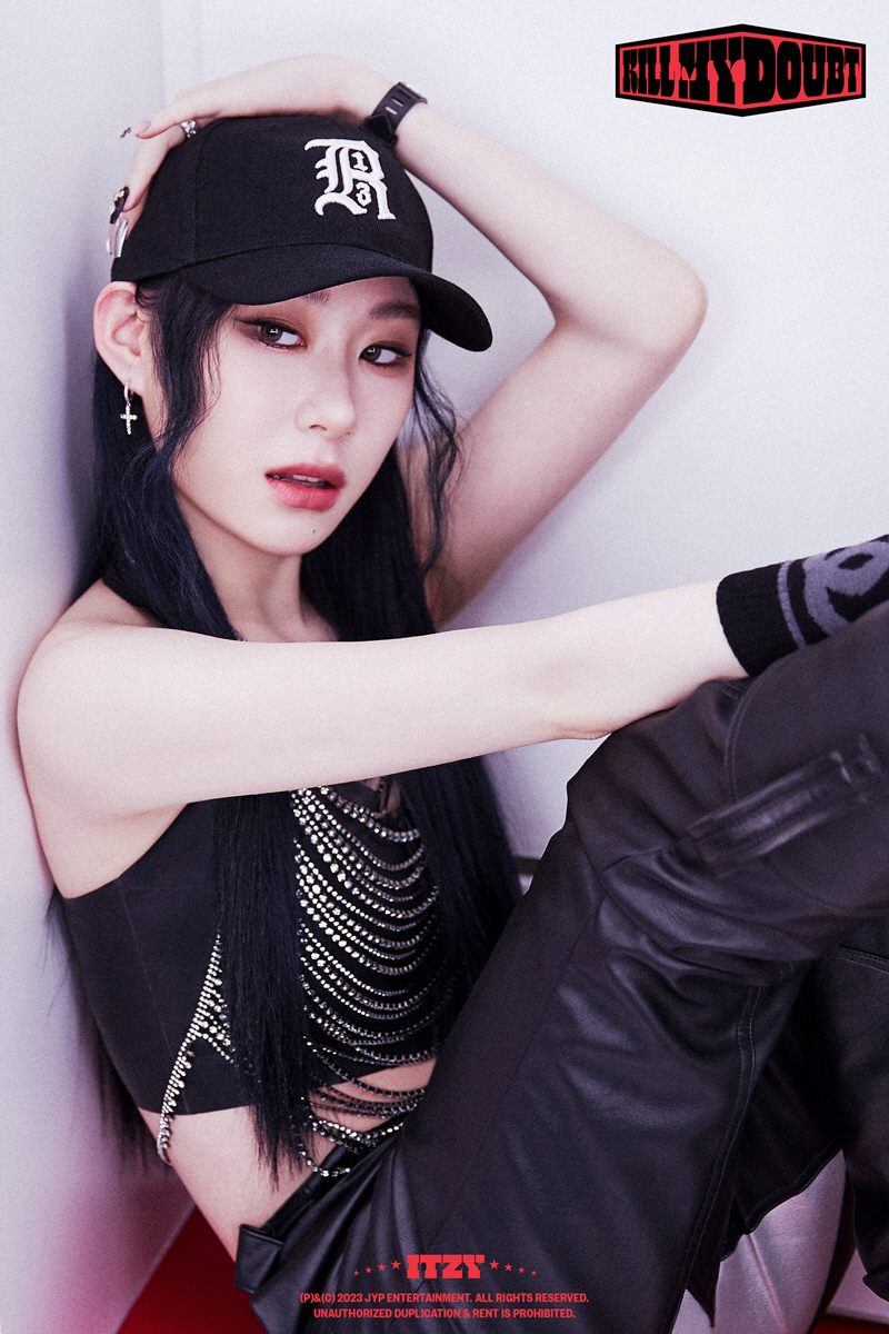 ITZY, 신보 '킬 마이 다웃' 콘셉트 보니…올블랙으로 시크한 아우라
