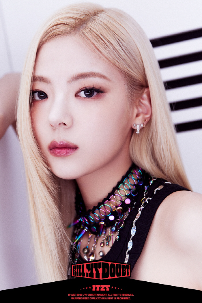 ITZY, 신보 '킬 마이 다웃' 콘셉트 보니…올블랙으로 시크한 아우라