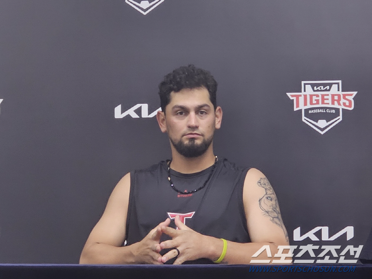 "쌈닭? 나 그런 선수 아니야" 보복성 견제→이중 키킹→심판 지적에 걱정…