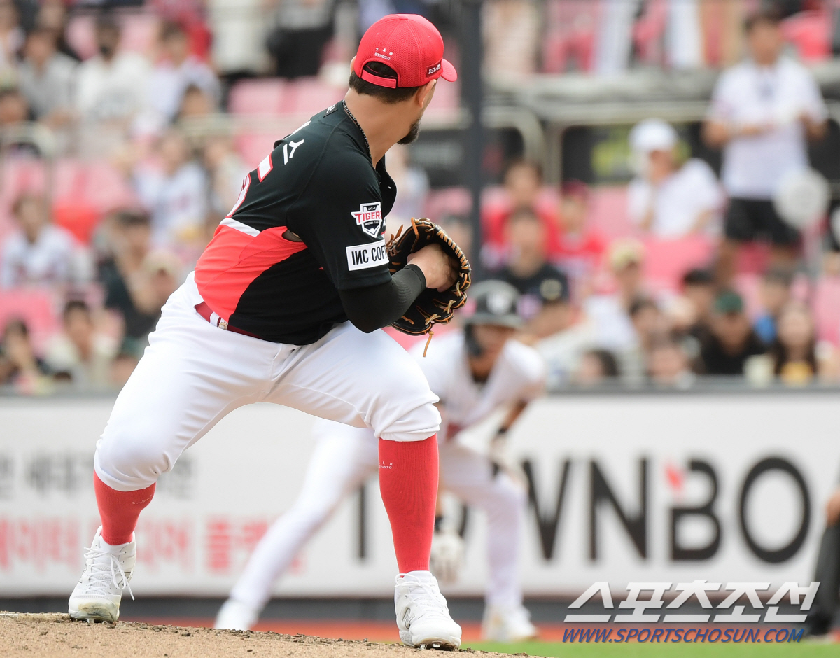 "쌈닭? 나 그런 선수 아니야" 보복성 견제→이중 키킹→심판 지적에 걱정…