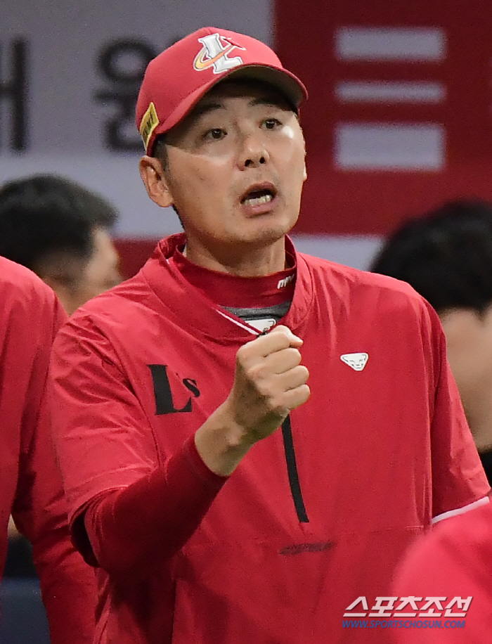 '폭우→장대비' 인천 SSG-두산전 결국 취소…'감독 데뷔 첫해' 국민타…