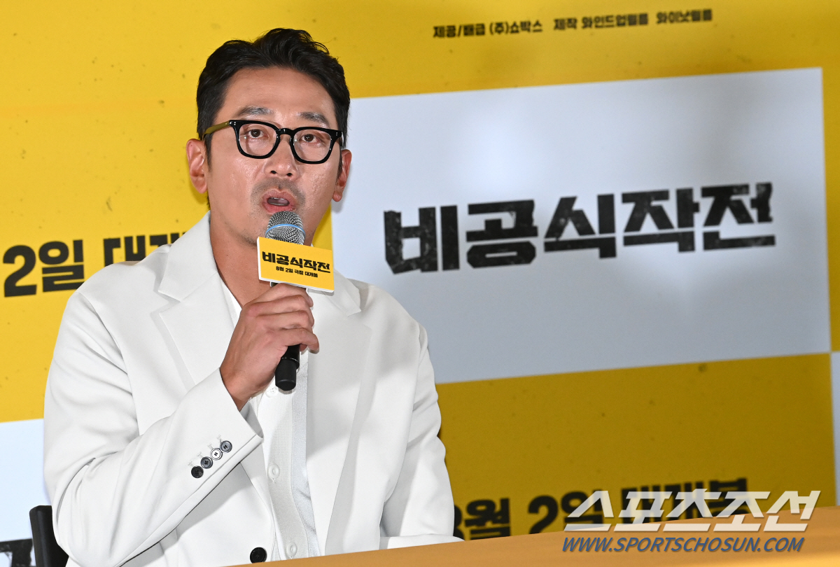 [SC현장] "모로코 강제합숙이 만든 케미"…'비공식작전' 하정우X주지훈…